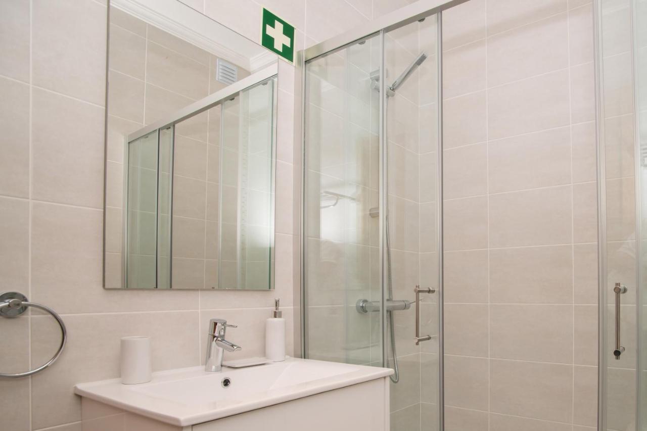 Central Modern 2 Bed Apartment Armacao De Pera Ngoại thất bức ảnh